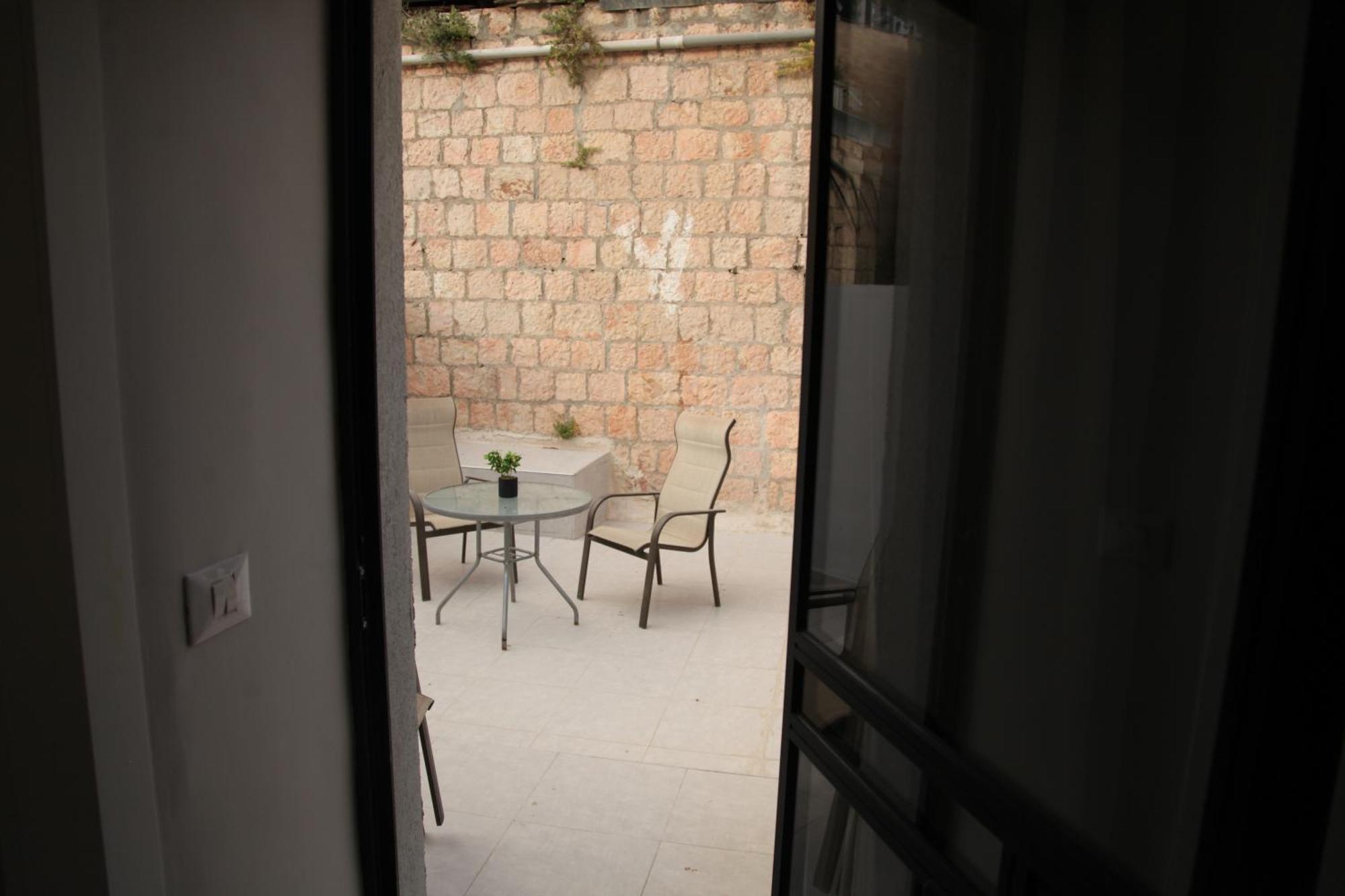 Habira Apartment *